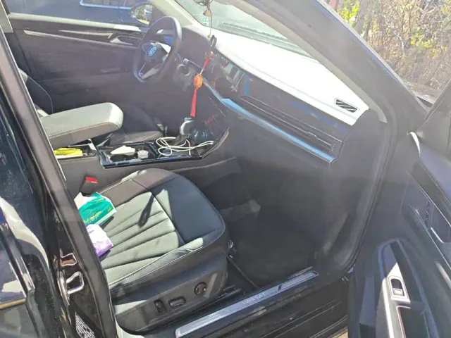 Volkswagen Passat — Фото автомобиля 8