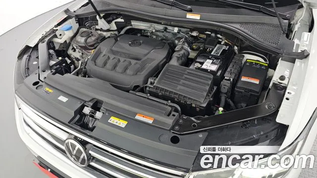 Volkswagen Tiguan — Фото автомобиля 6