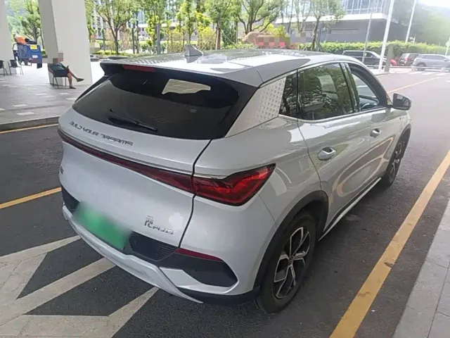 BYD Yuan PLUS — Фото автомобиля 6