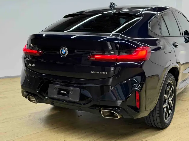BMW X4 — Фото автомобиля 30