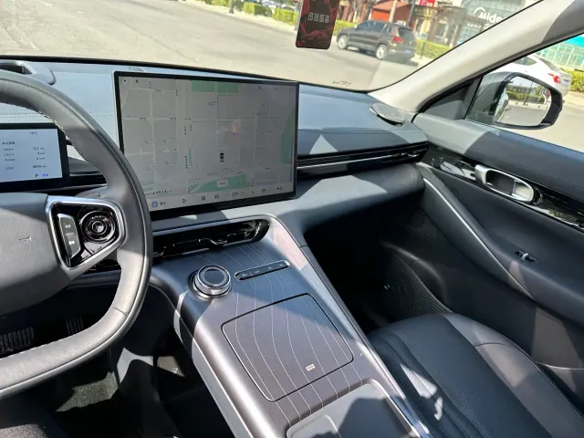 Geely Galaxy E5 — Фото автомобиля 12
