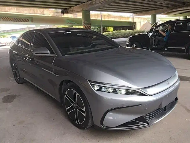 BYD Han — Фото автомобиля 21