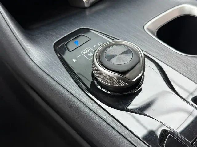Lexus RZ — Фото автомобиля 13
