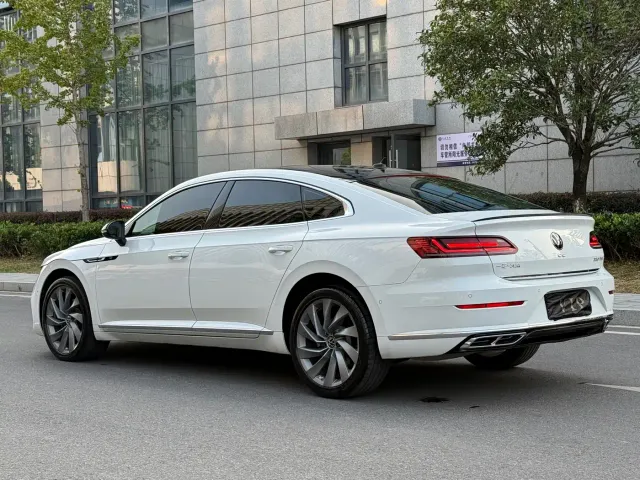 Volkswagen CC — Фото автомобиля 6