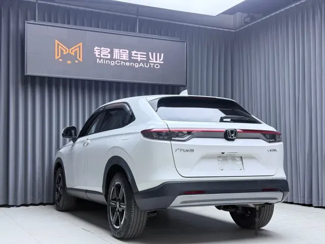 Honda Vezel — Фото автомобиля 6