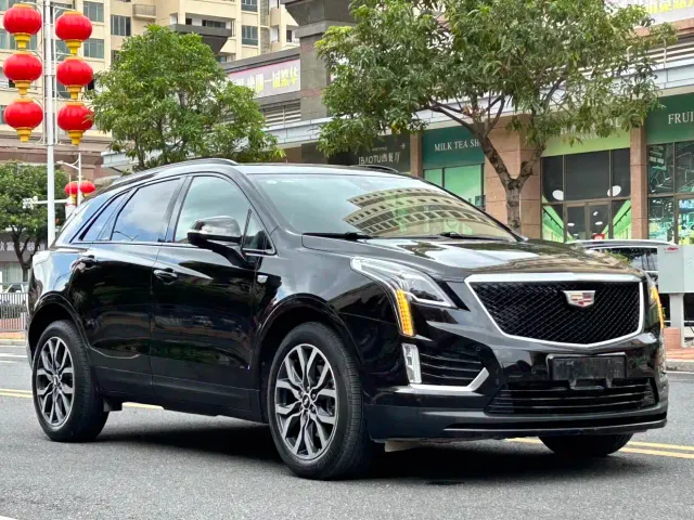 Cadillac XT5 — Фото автомобиля 3
