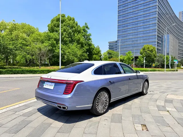 Hongqi H9 — Фото автомобиля 7