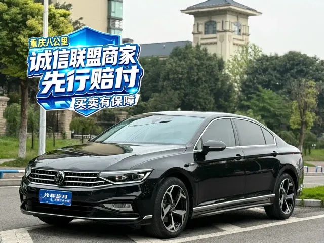 Фотография автомобиля — Volkswagen Magotan