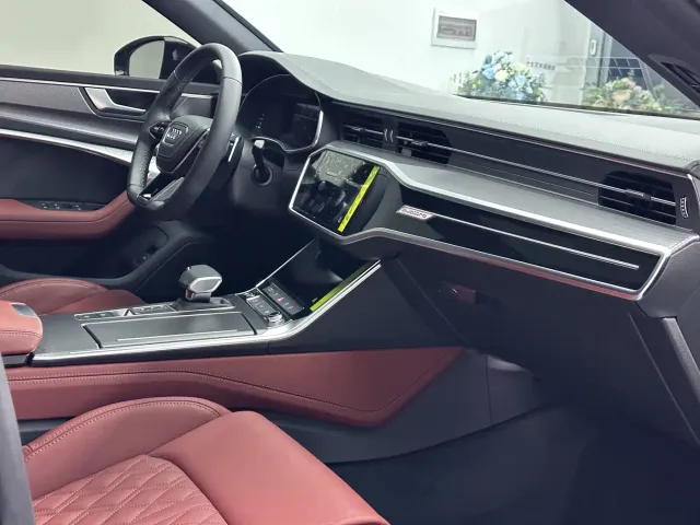 Audi A7L — Фото автомобиля 14