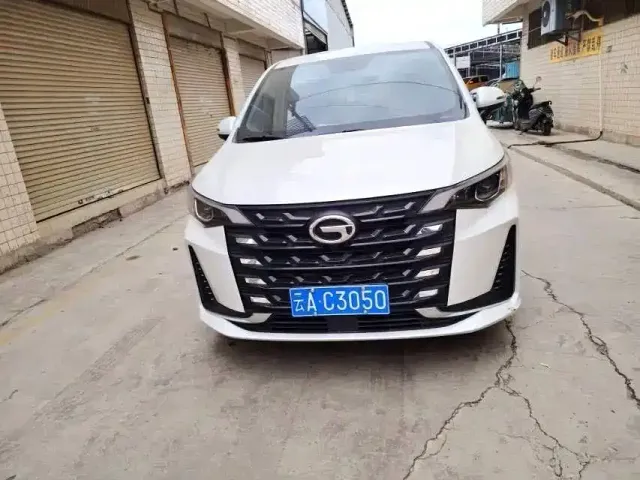 GAC Trumpchi M6 — Фото автомобиля 2