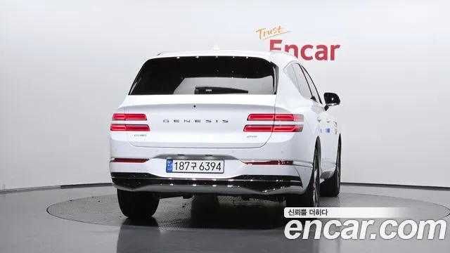 Genesis GV80 — Фото автомобиля 4