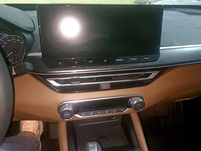 Nissan Teana — Фото автомобиля 12