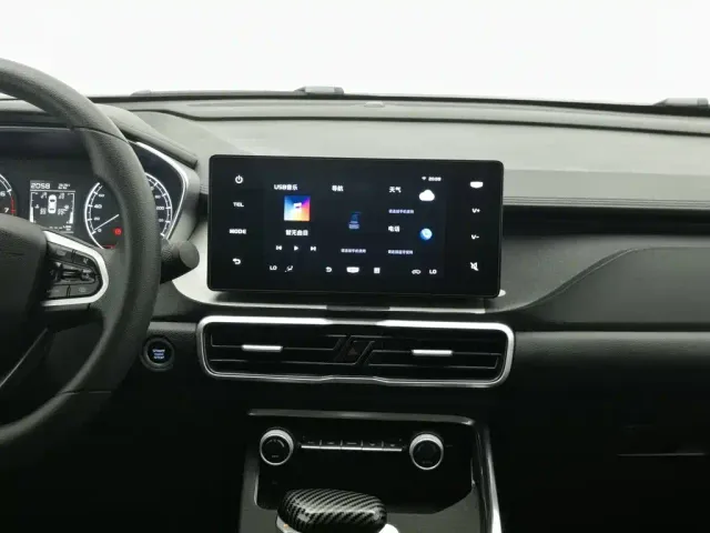 Geely Binyue — Фото автомобиля 12