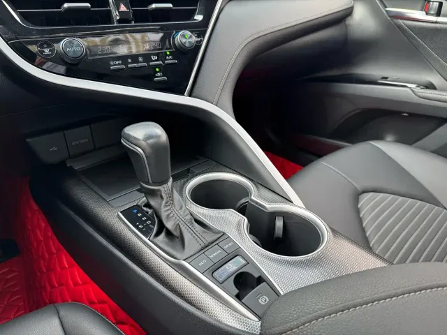 Toyota Camry — Фото автомобиля 23