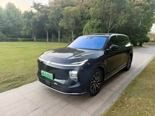 Changan Qiyuan Q07 — Фото автомобиля 2