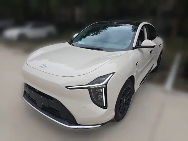 Фотография автомобиля — IM Motors LS6