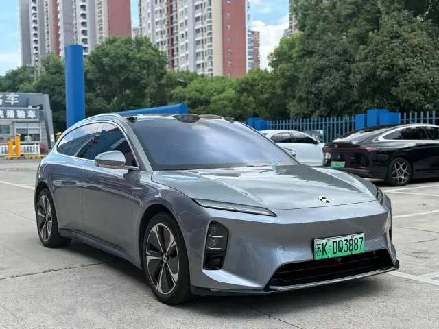 Nio ET5 Touring — Фото автомобиля 3