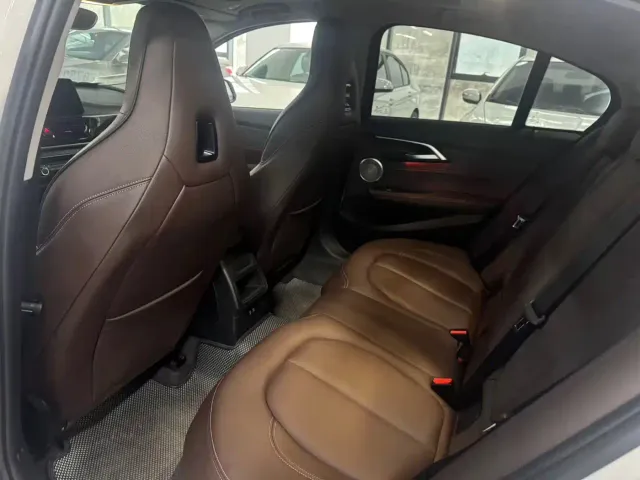 BMW 1 Series — Фото автомобиля 6