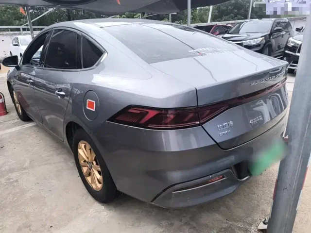 BYD Qin PLUS — Фото автомобиля 4