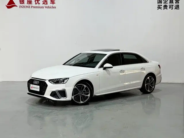 Фотография автомобиля — Audi A4L