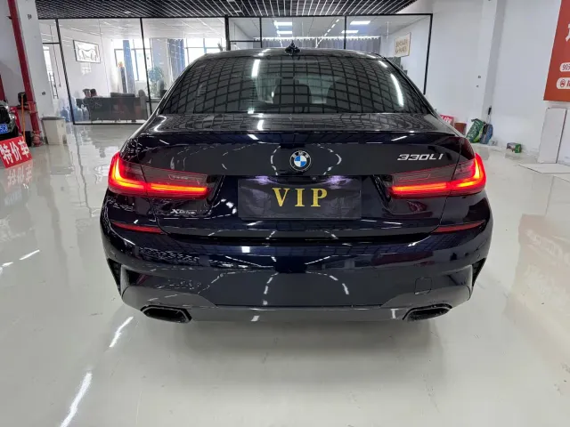 BMW 3 Series — Фото автомобиля 4