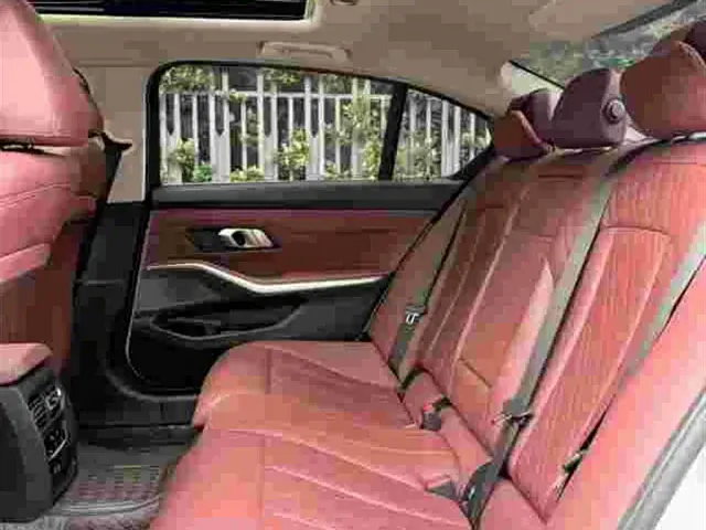 BMW 3 Series — Фото автомобиля 6