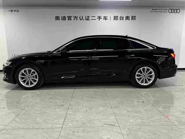 Audi A6L — Фото автомобиля 3