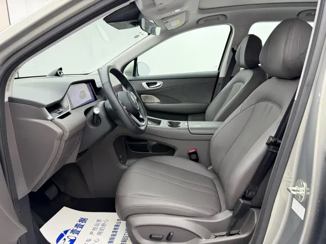 Shangjie SUV — Фото автомобиля 4