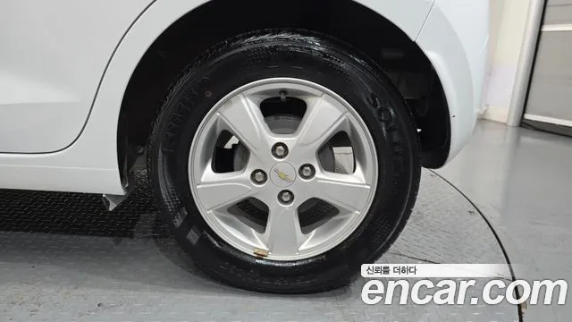 Chevrolet Spark — Фото автомобиля 21