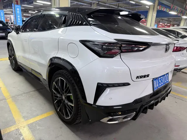 Changan UNI-T — Фото автомобиля 17