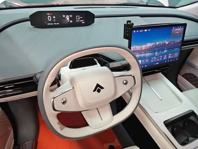 GAC Hyptec HT — Фото автомобиля 9