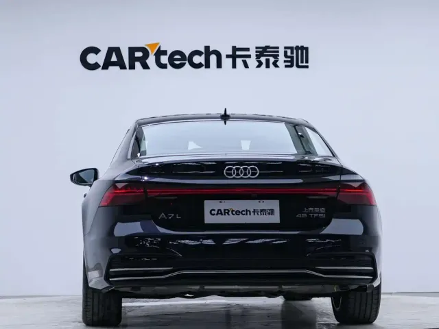 Audi A7L — Фото автомобиля 5