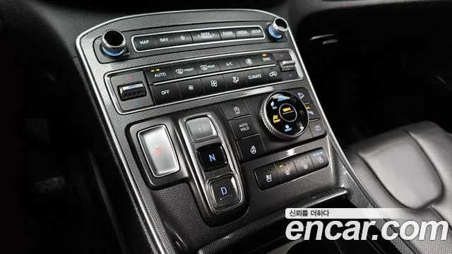 Hyundai Santafe Новый Santa Fe Бензин 2.5T 4WD — Фото автомобиля 9