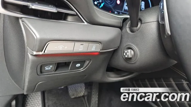 Genesis GV80 — Фото автомобиля 25