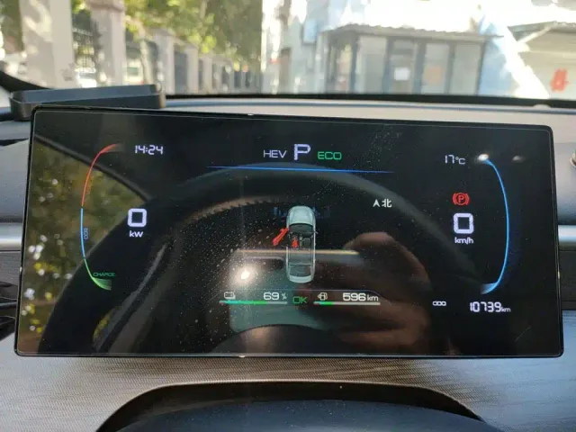 BYD Seal 05 DM-i — Фото автомобиля 7