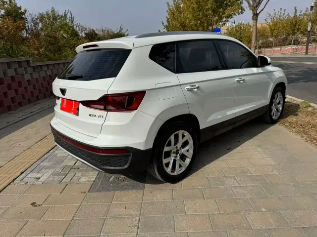Jetta VS5 — Фото автомобиля 5