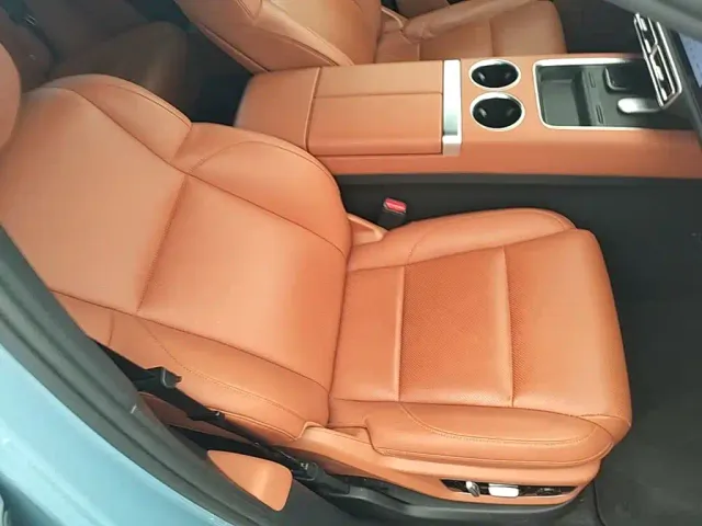 Li Auto L7 — Фото автомобиля 24