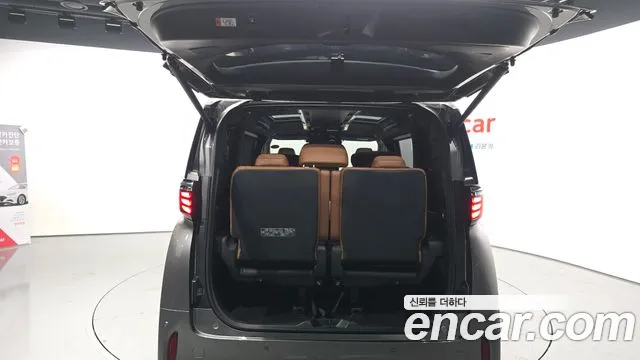 Toyota Alphard — Фото автомобиля 30