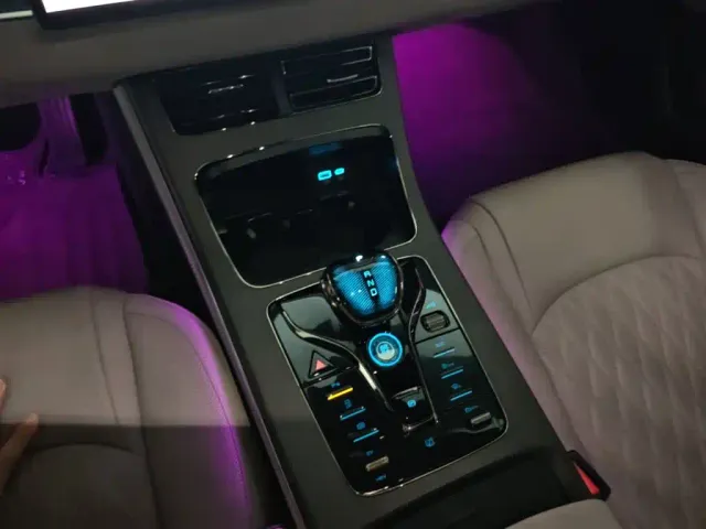 BYD Han — Фото автомобиля 13