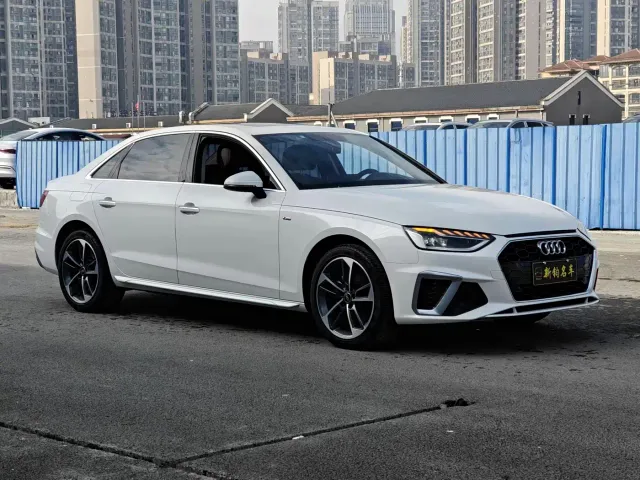 Audi A4L — Фото автомобиля 2