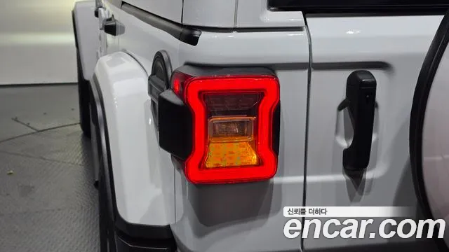 Jeep Wrangler Wrangler (JL) — Фото автомобиля 22