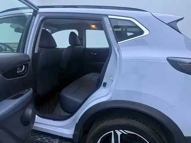 Nissan Qashqai — Фото автомобиля 11