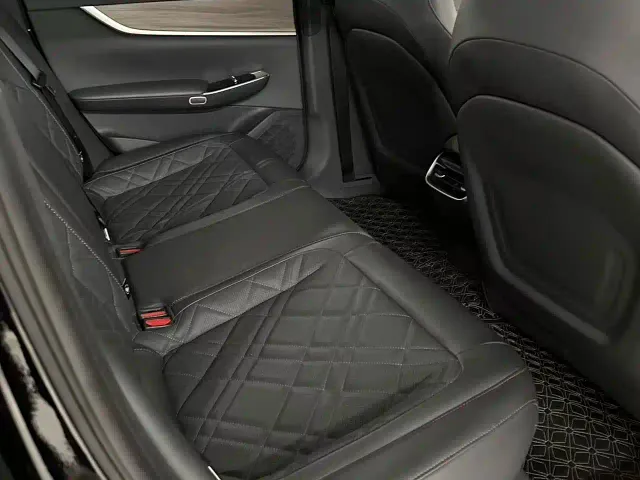 Changan Qiyuan A07 — Фото автомобиля 18