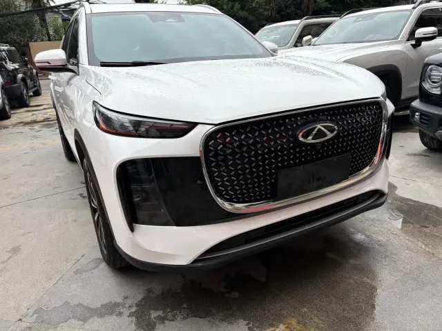 Chery Tiggo 8 PLUS — Фото автомобиля 3