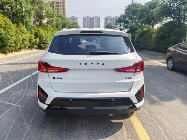 Jetta VS5 — Фото автомобиля 5