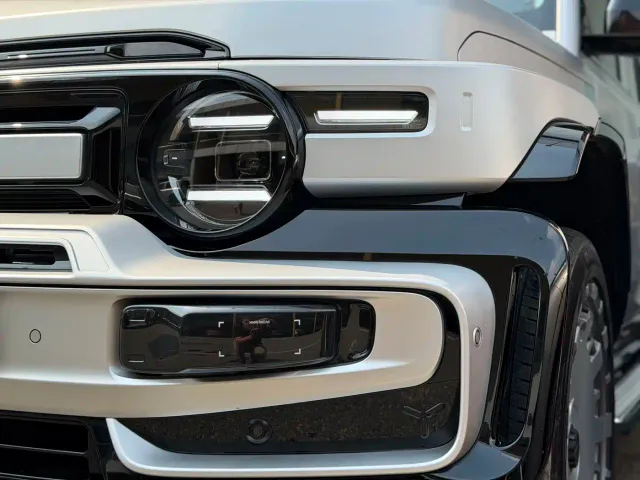 iCAR V23 — Фото автомобиля 2
