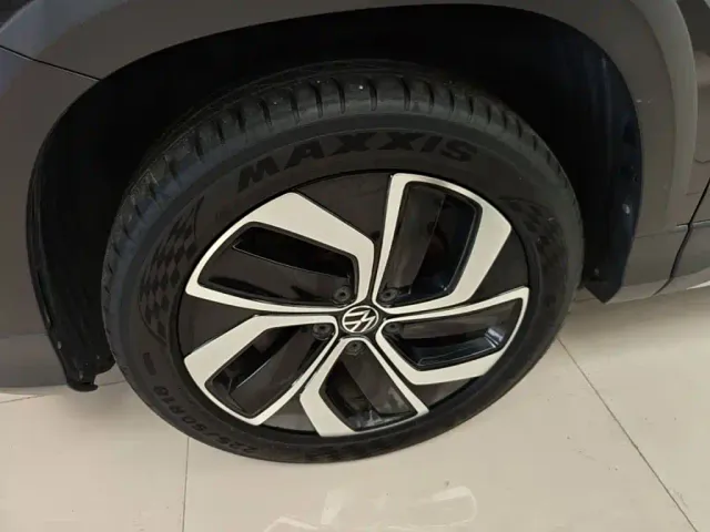 Volkswagen Tharu — Фото автомобиля 24