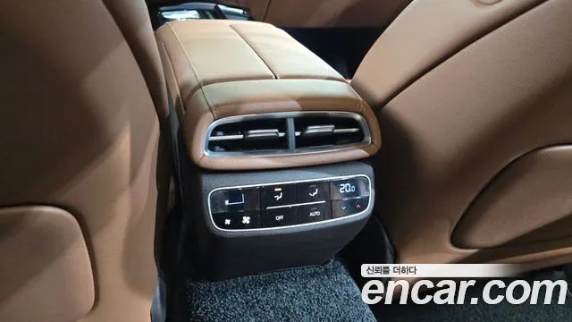 Genesis G80 RG3 — Фото автомобиля 25