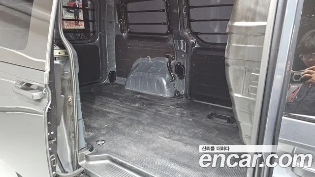 Hyundai Staria Staria Карго 3 места — Фото автомобиля 12