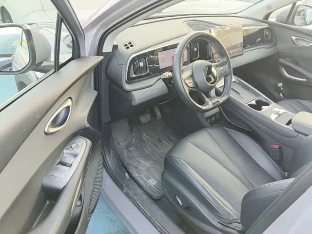 BYD Sealion 05 EV — Фото автомобиля 15